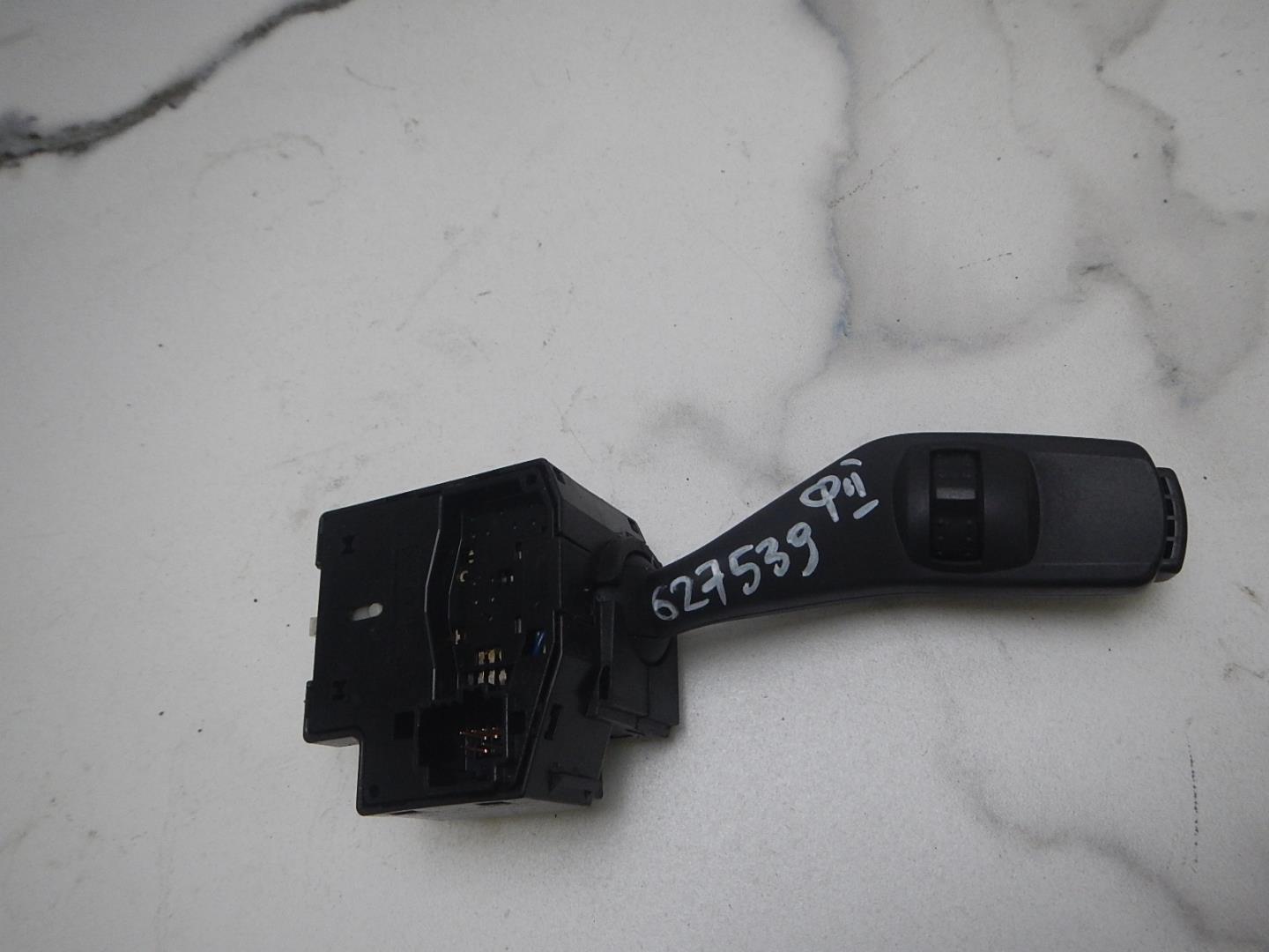 Переключатель поворотов подрулевой