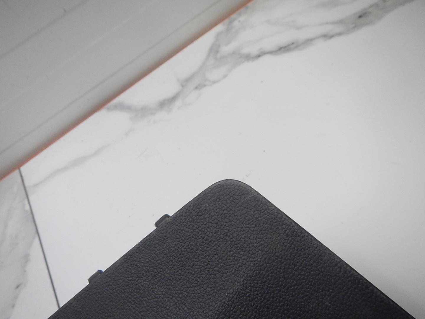 Крышка багажного отделения