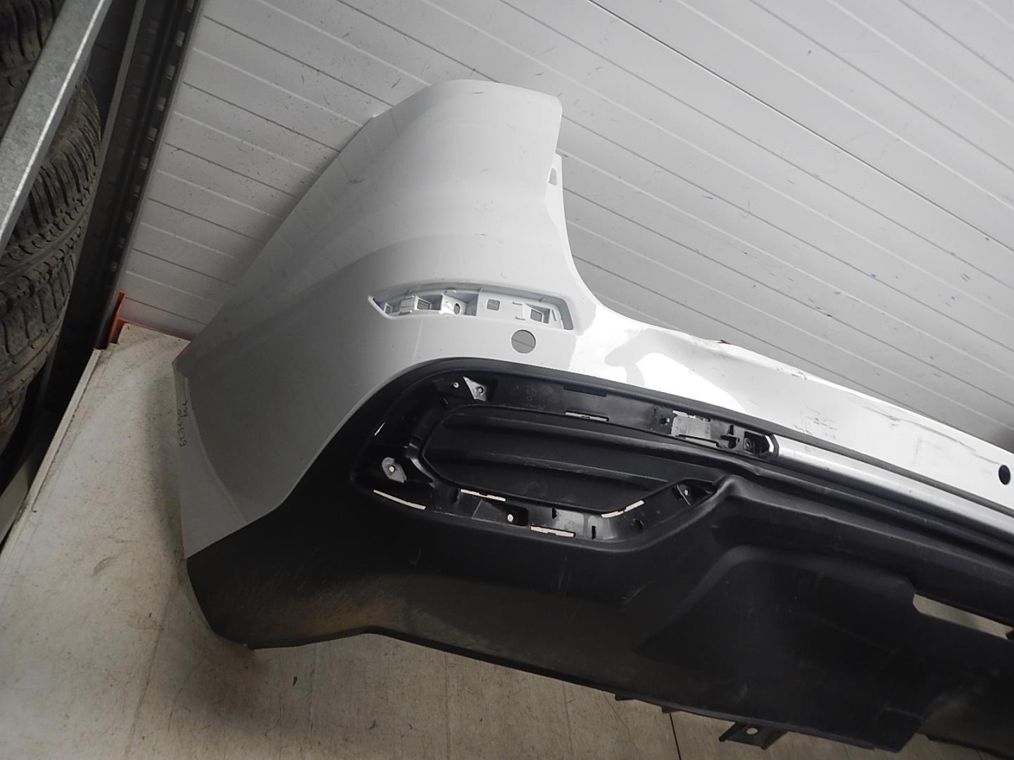 Бампер задний