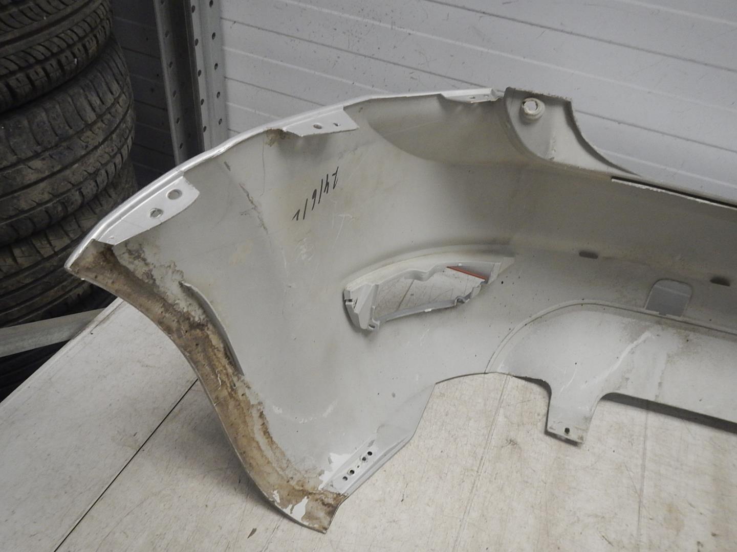 Бампер задний