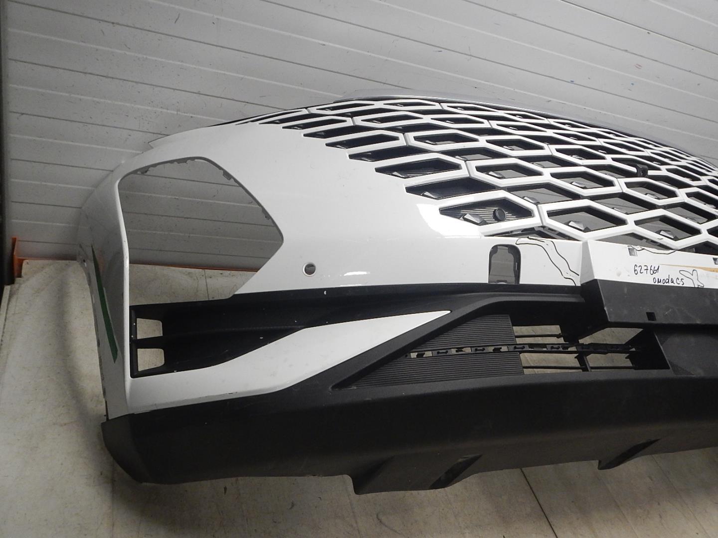 Бампер передний