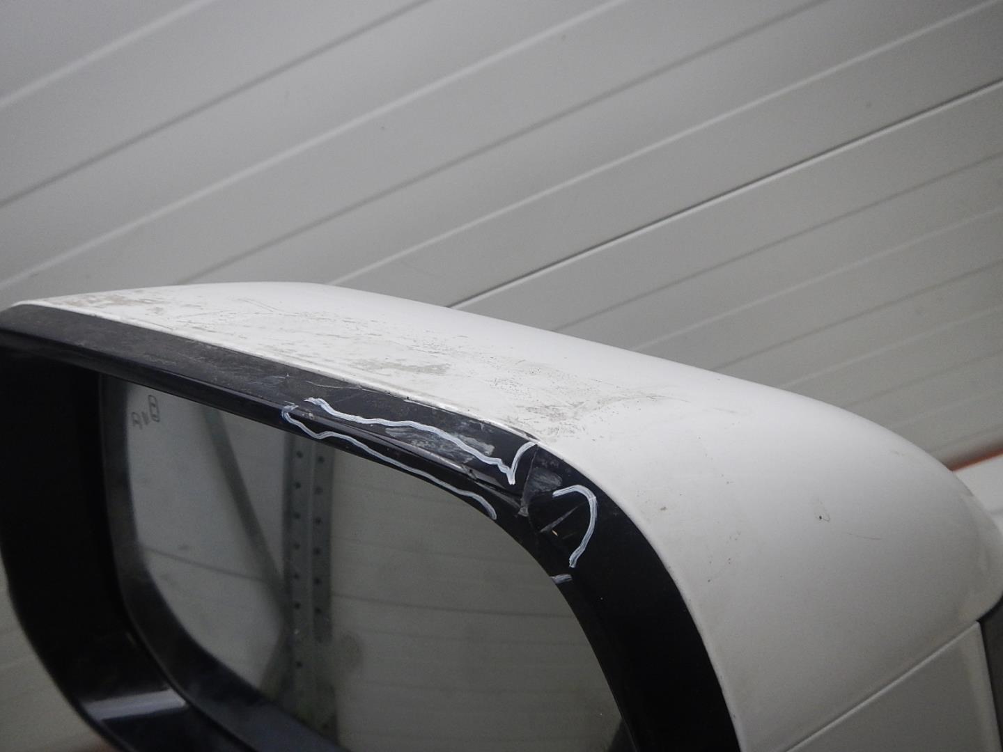 Зеркало левое электрическое