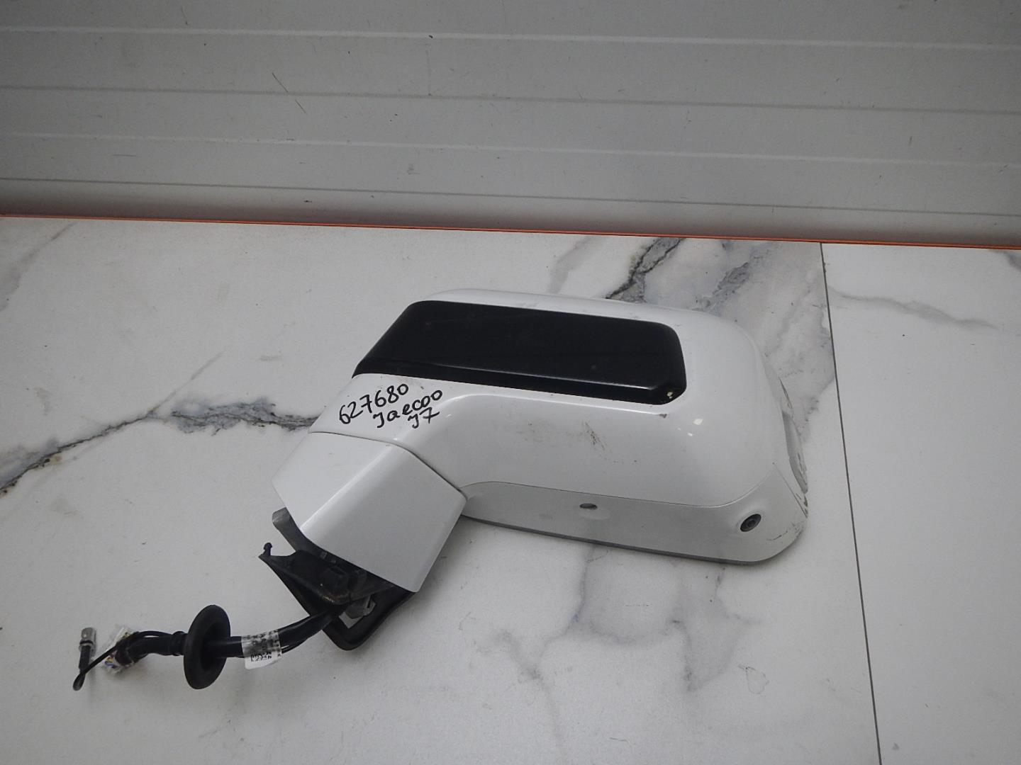 Зеркало левое электрическое