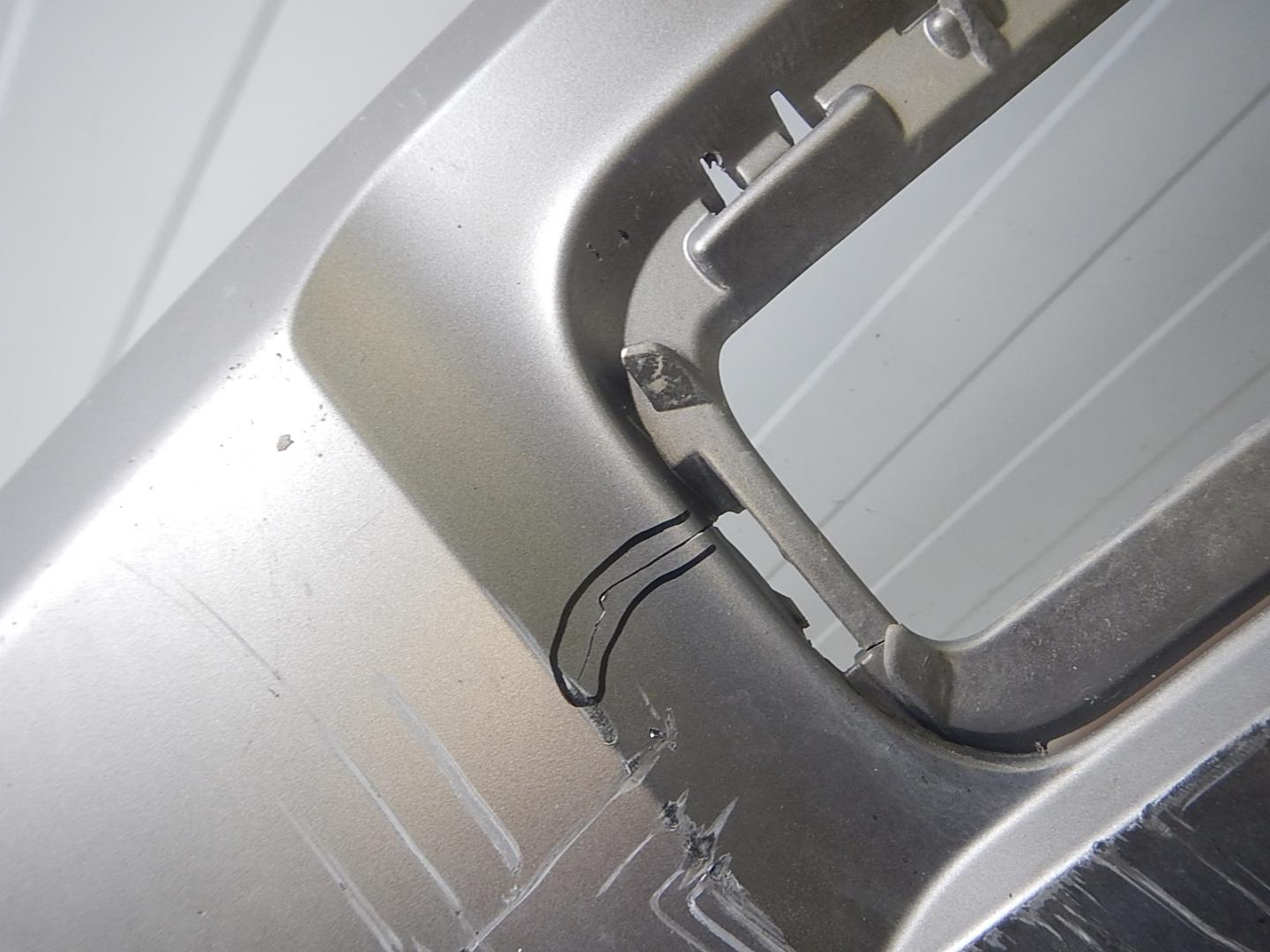 Накладка переднего бампера