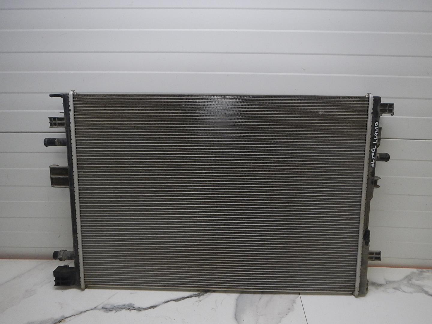 Радиатор охлаждения двигателя дополнительный