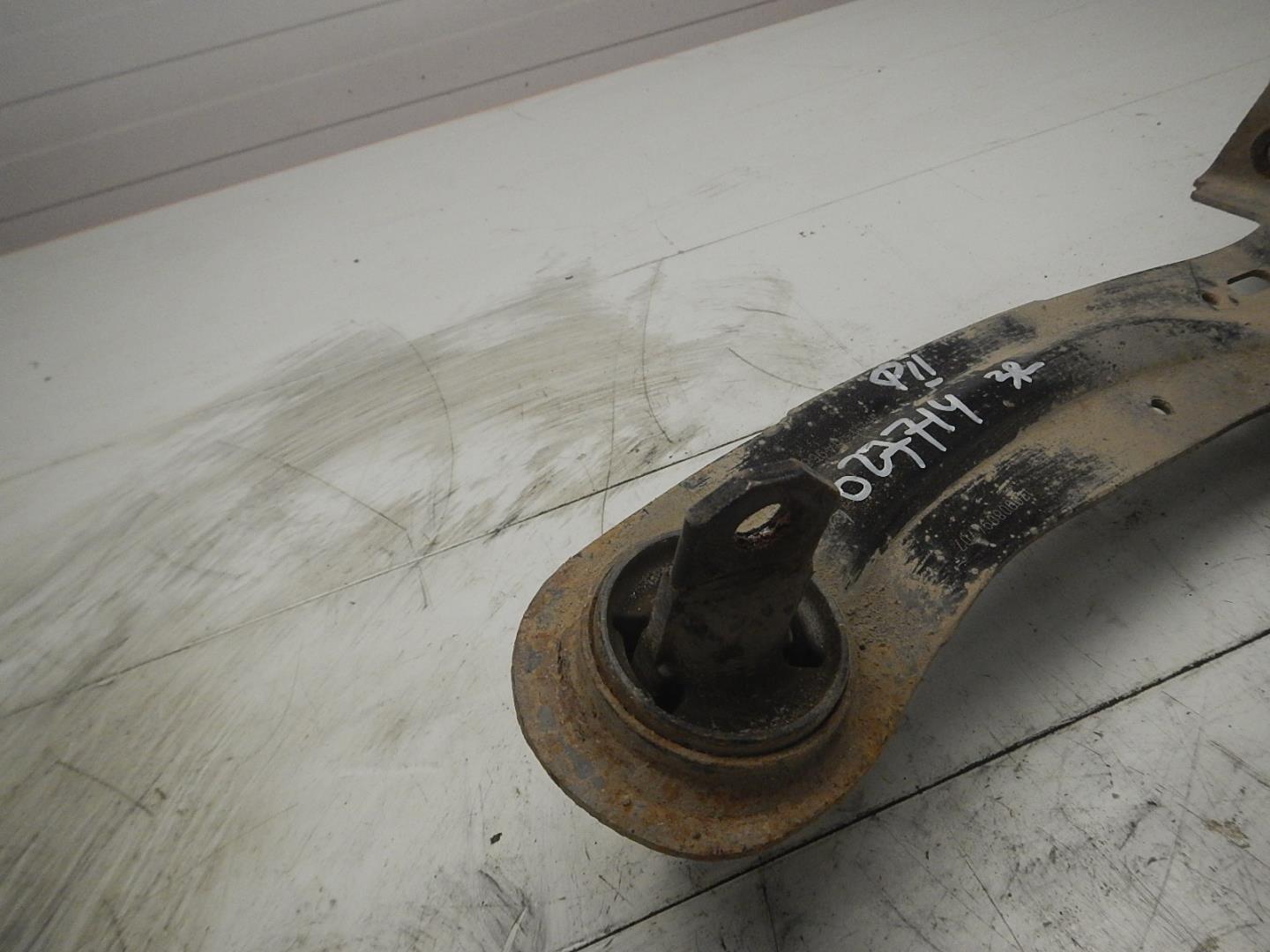 Рычаг задний продольный правый