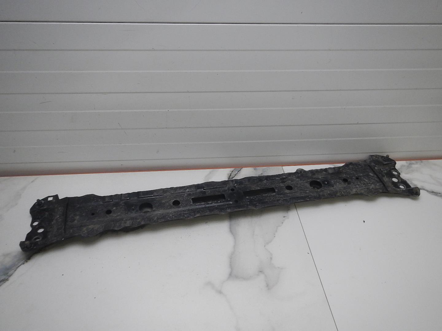 Балка подрадиаторная