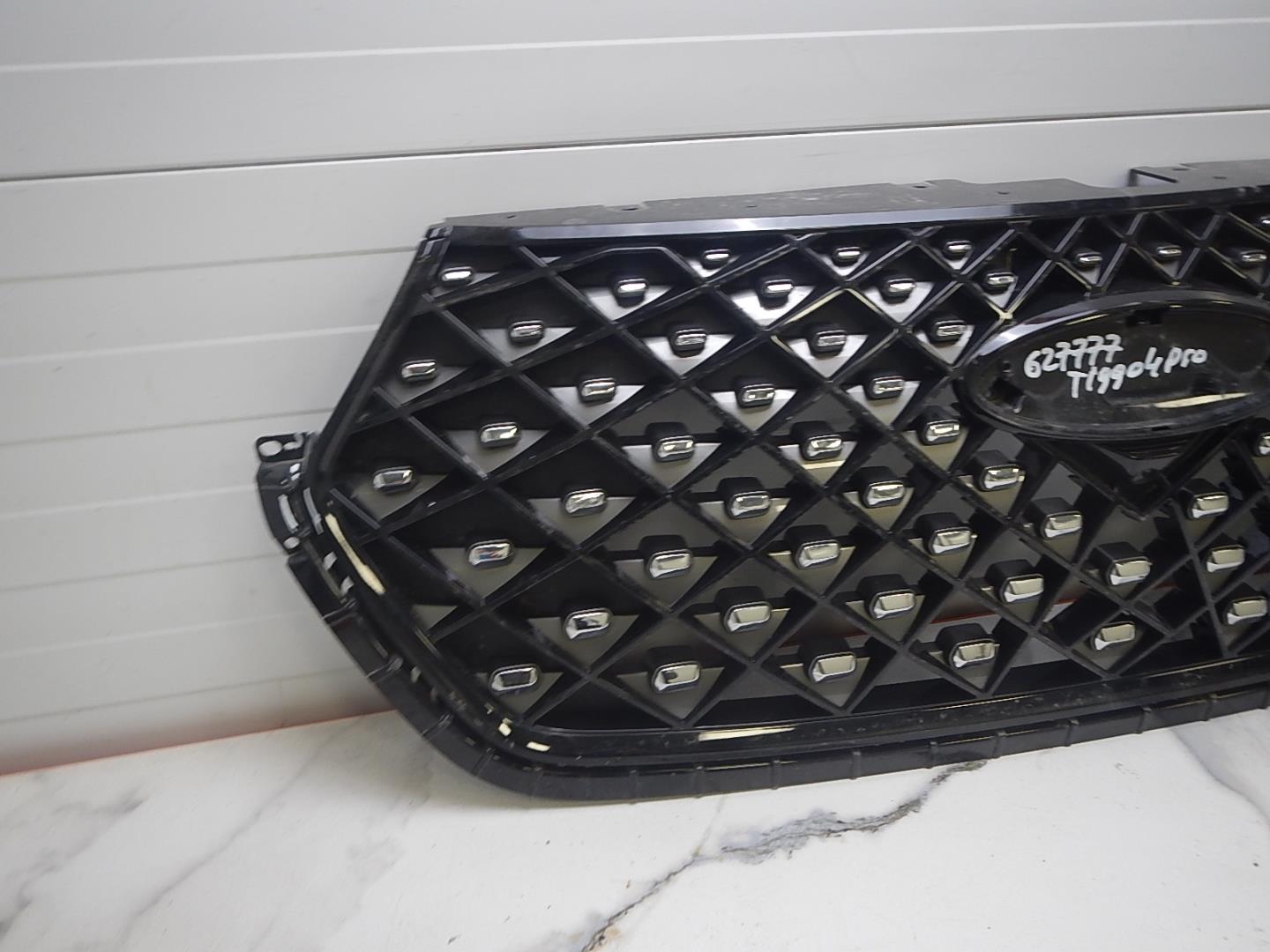 Решетка радиатора