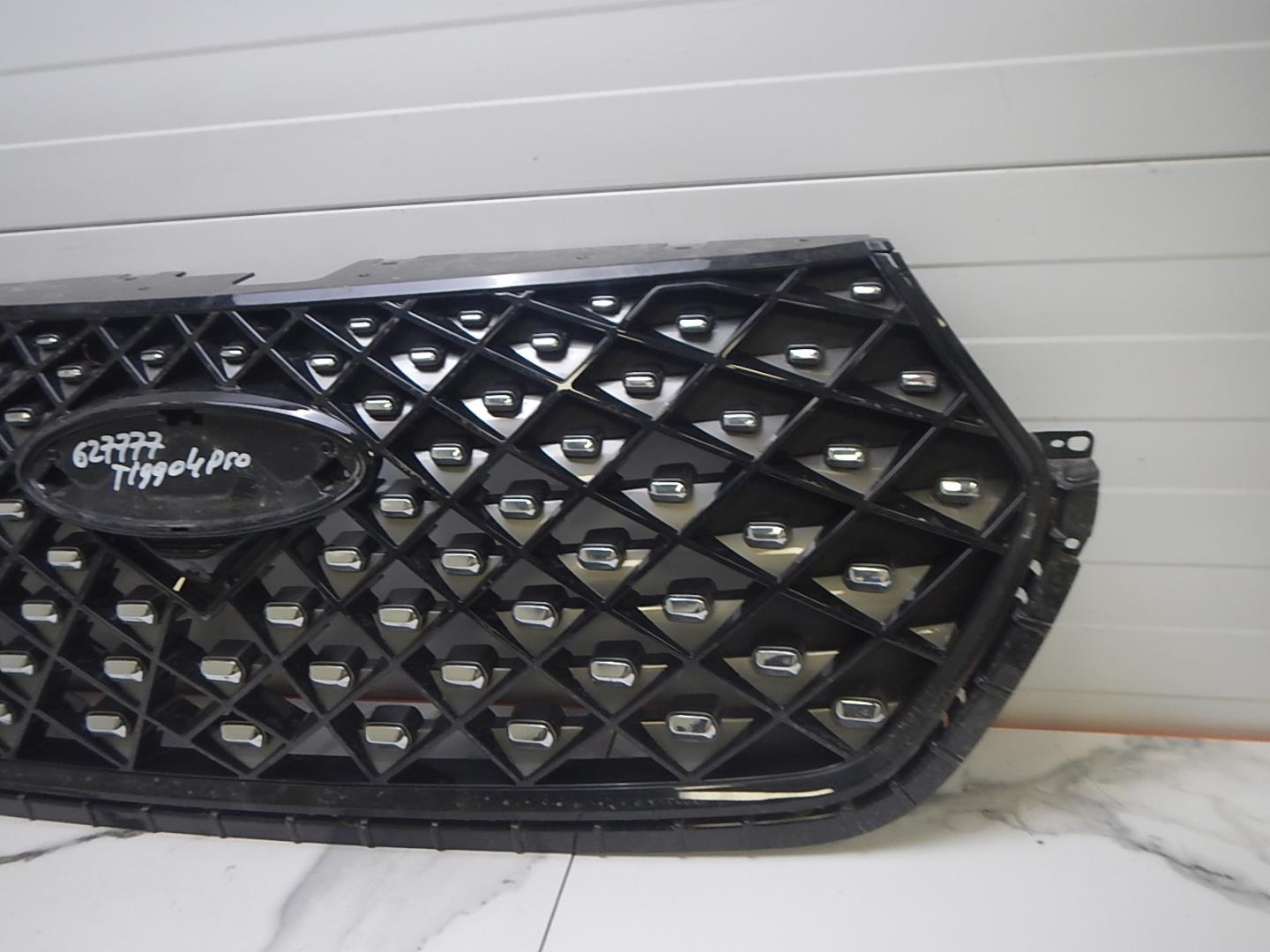 Решетка радиатора