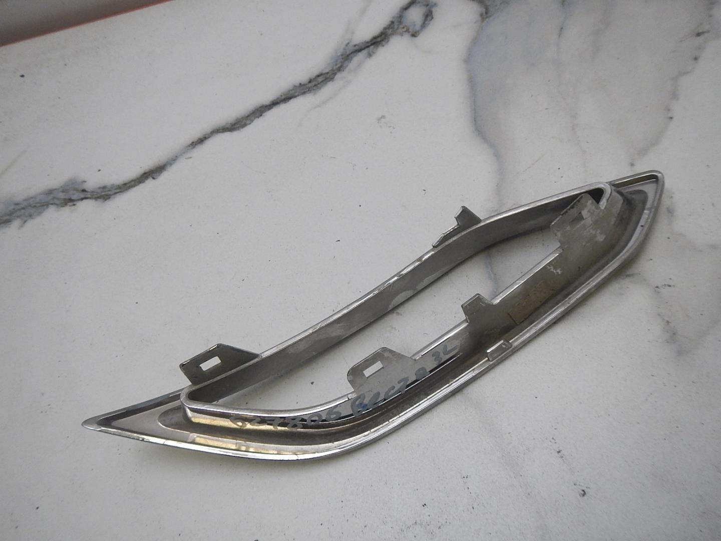 Накладка заднего бампера левая