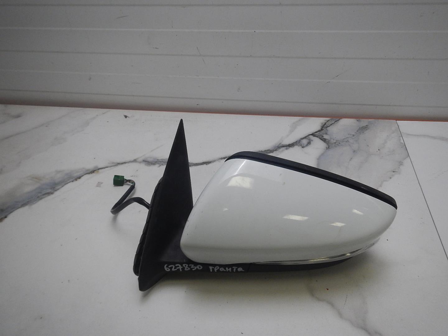 Зеркало левое электрическое