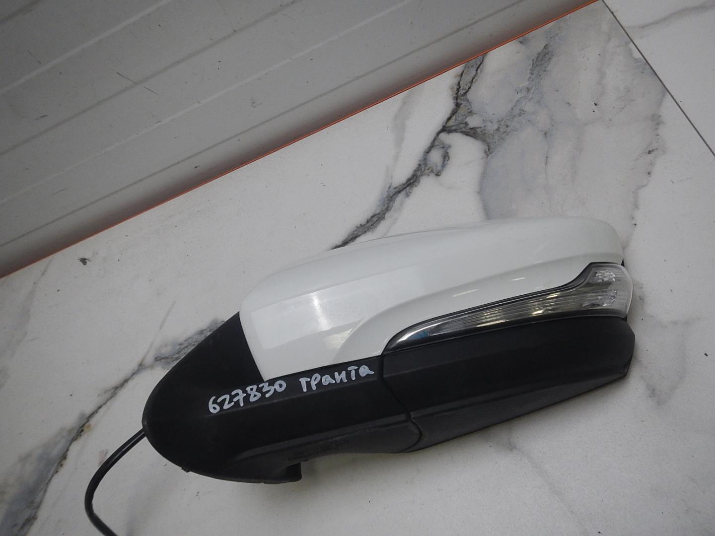 Зеркало левое электрическое