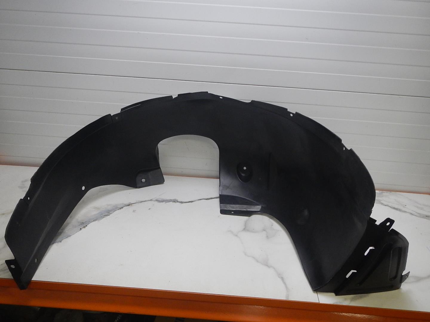 Локер передний правый