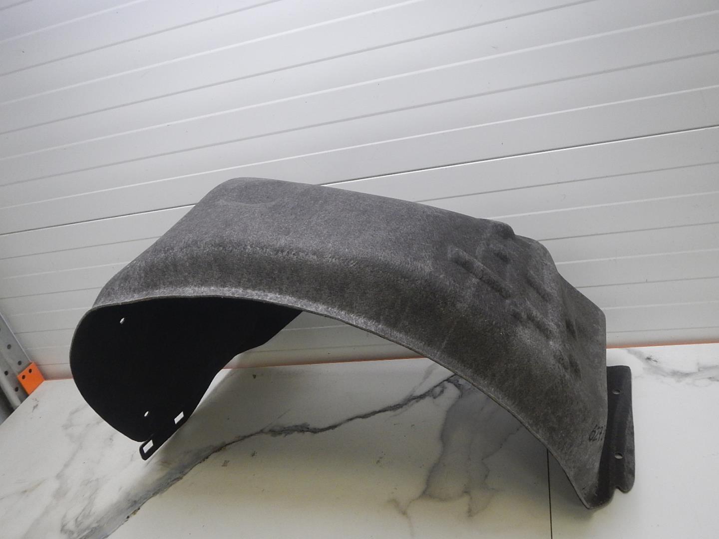 Локер передний правый