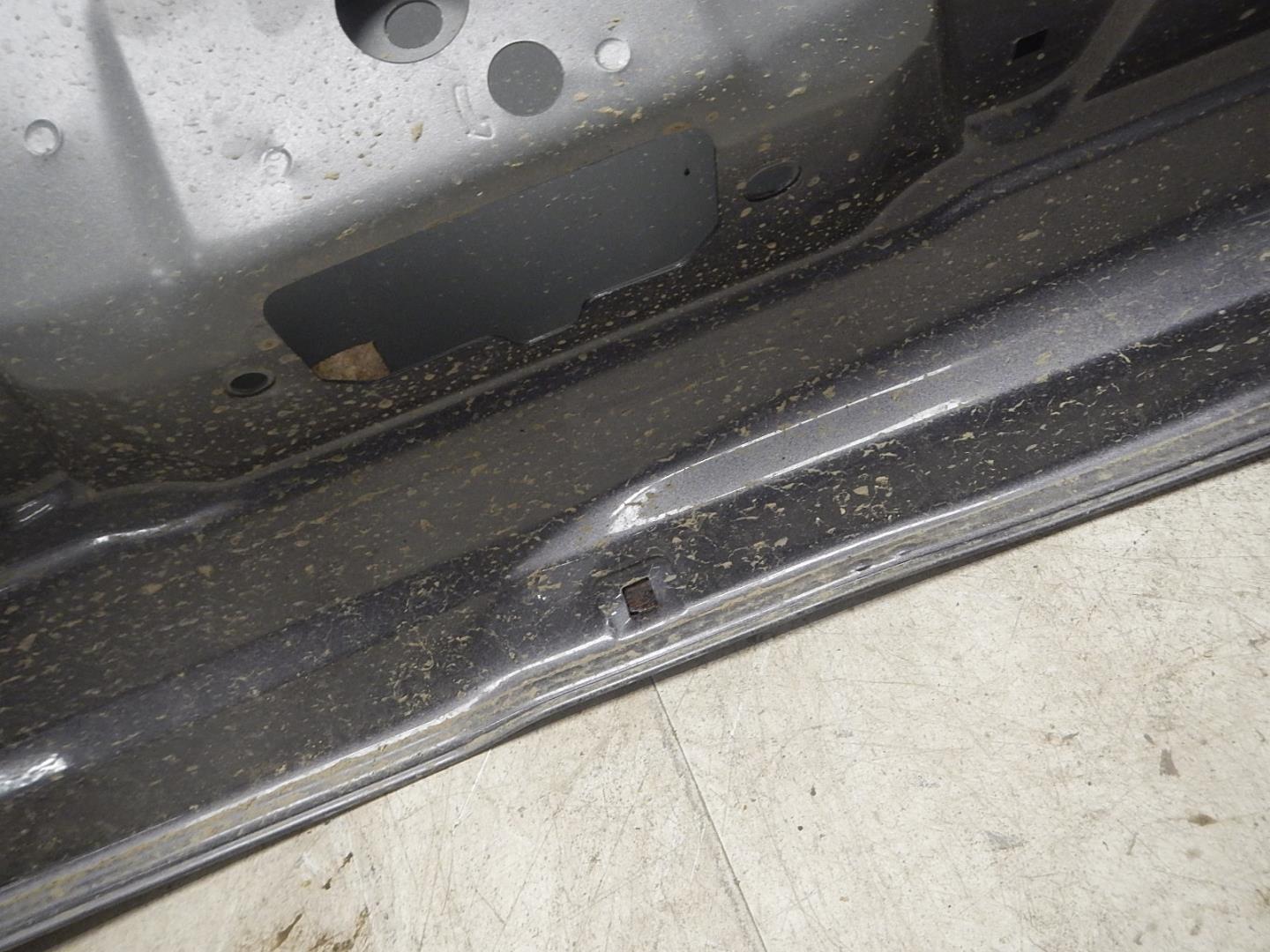 Дверь багажника