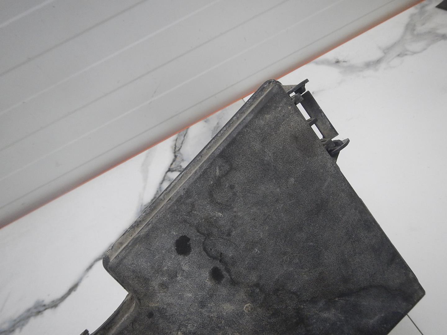 Корпус блока предохранителей