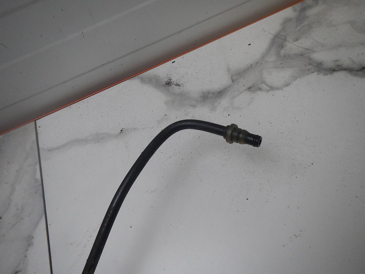 Трубка цилиндра сцепления