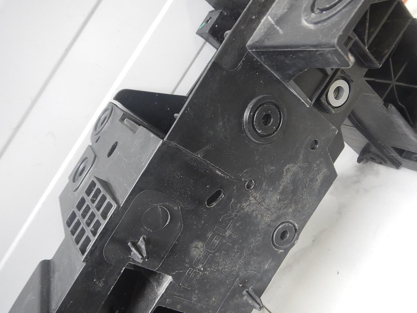 Панель передняя (телевизор)