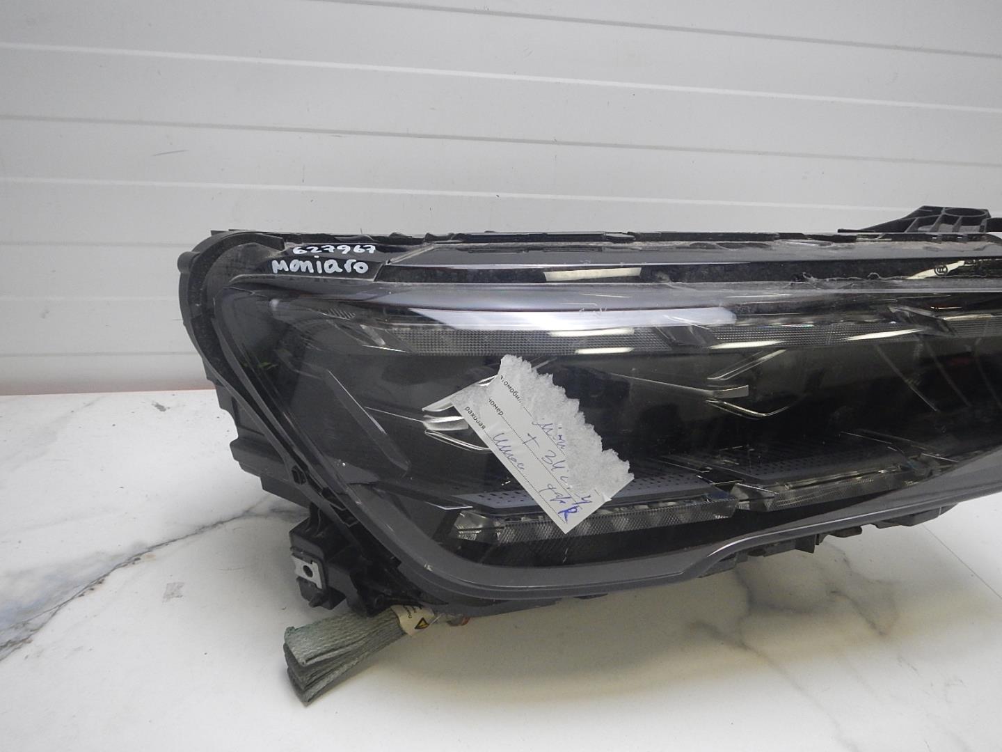 Фара правая