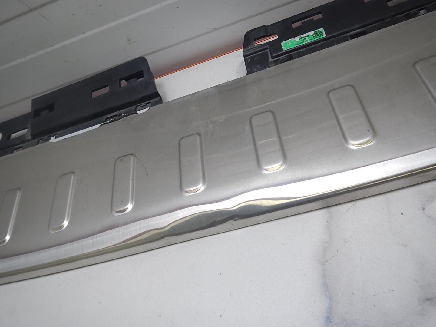 Накладка заднего бампера