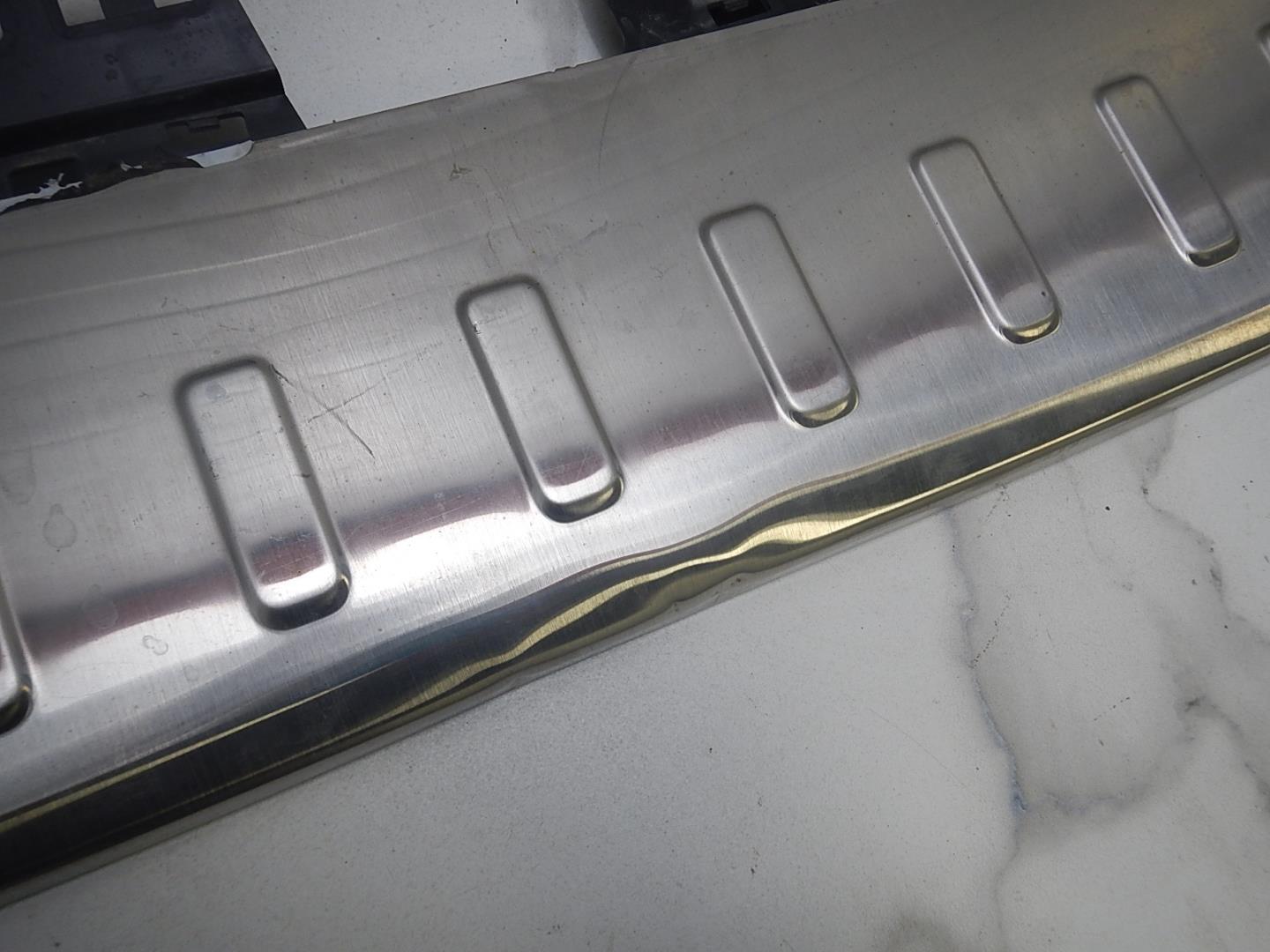 Накладка заднего бампера