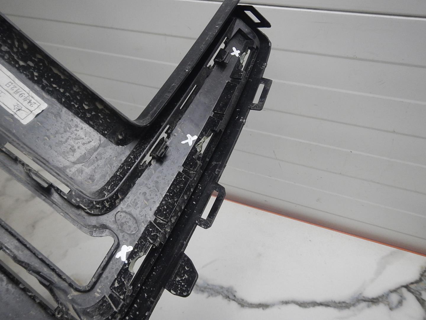 Накладка переднего бампера правая