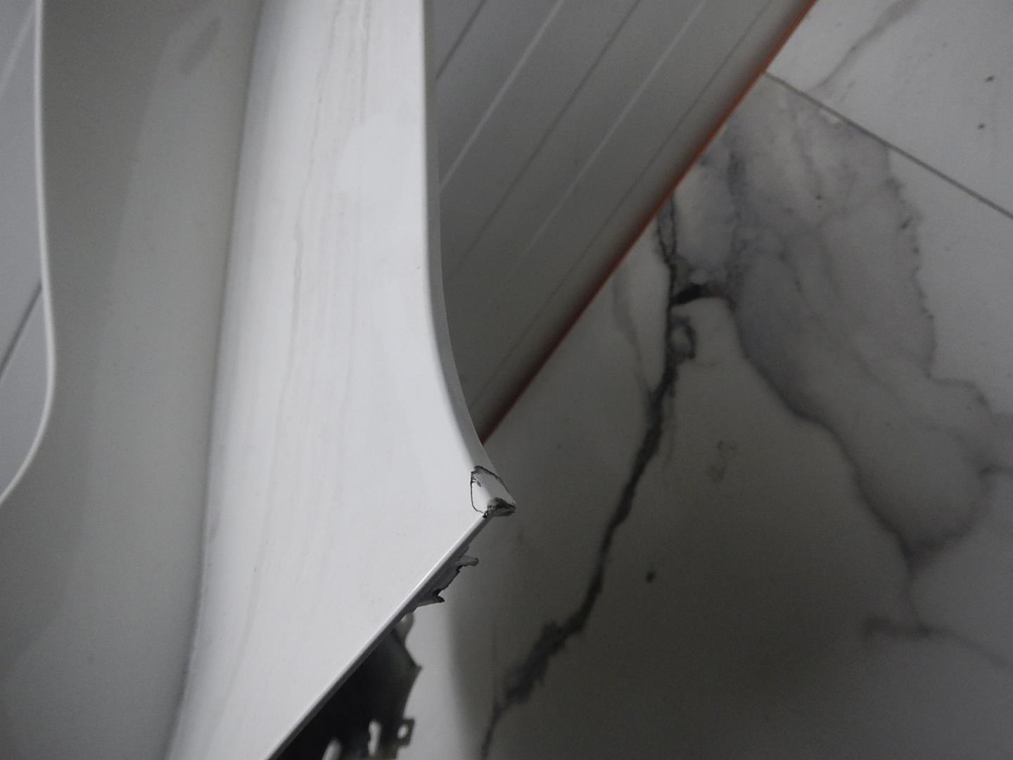 Бампер задний