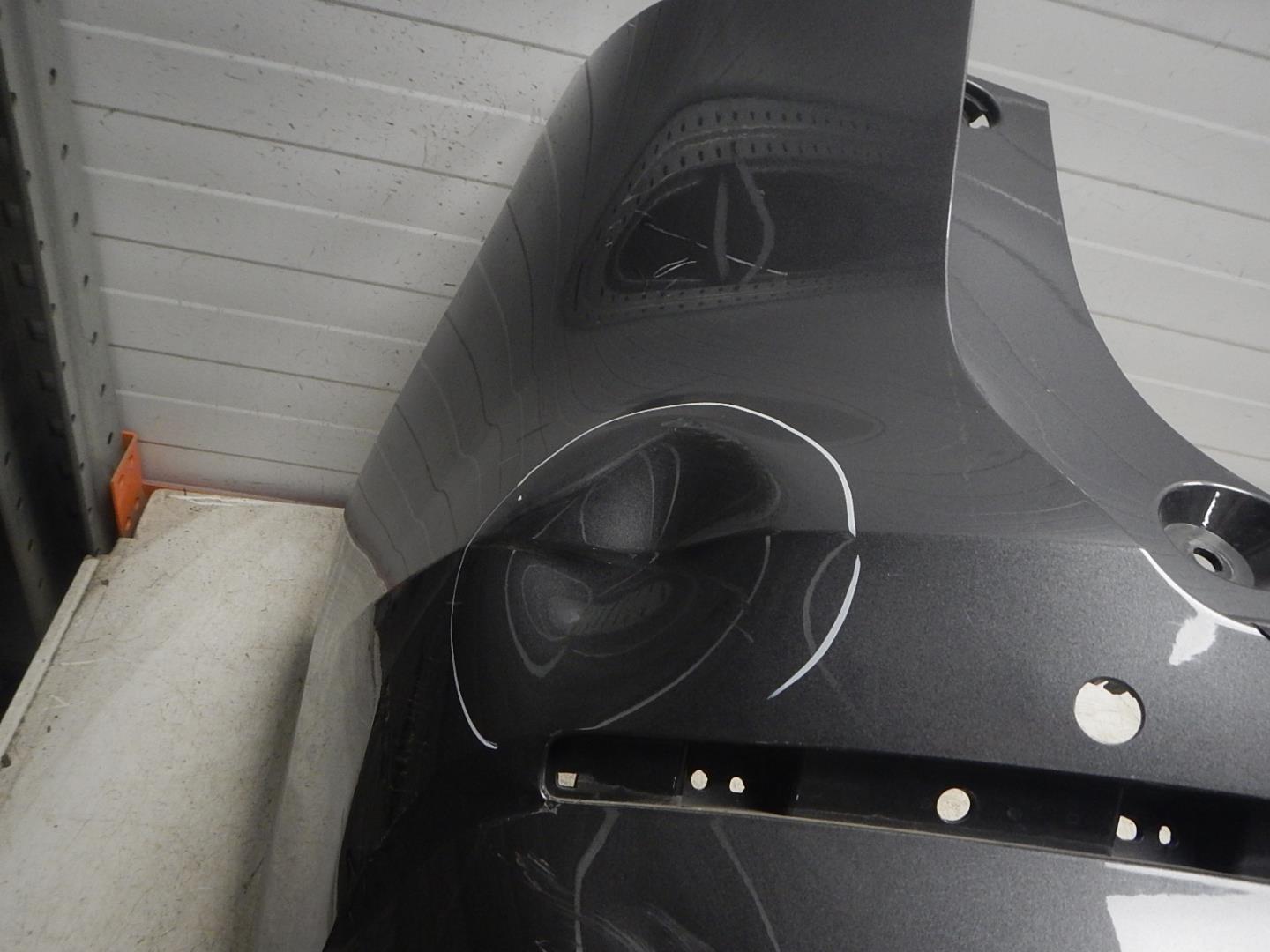 Бампер задний