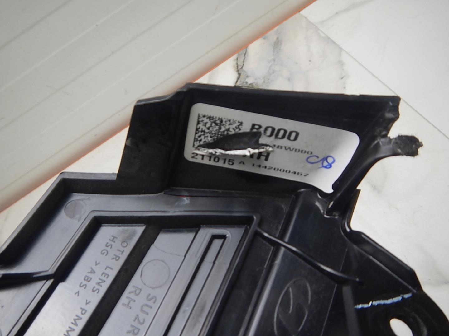 Отражатель в бампер задний правый