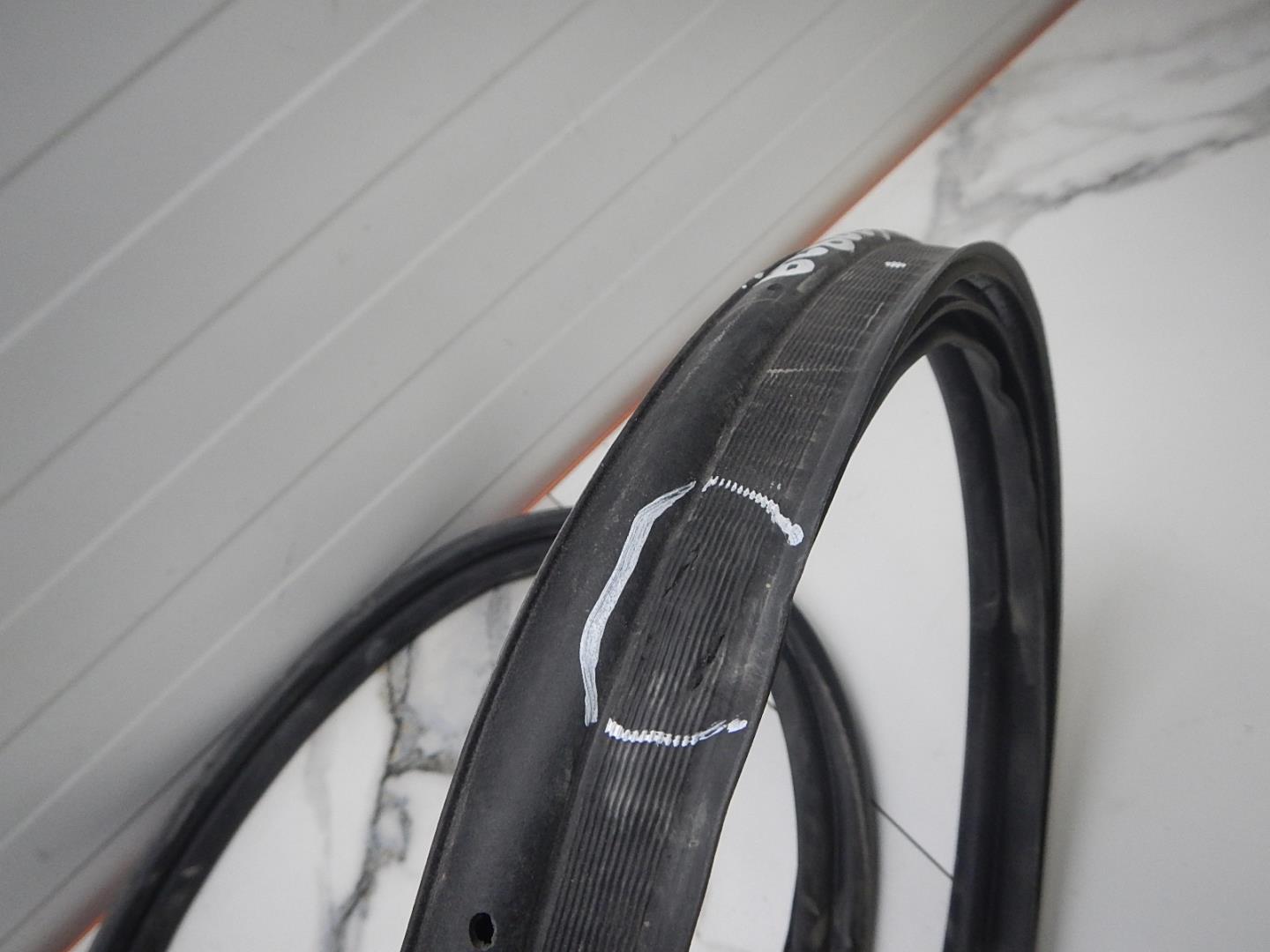 Уплотнитель багажника для Creta (SU2) 2021>