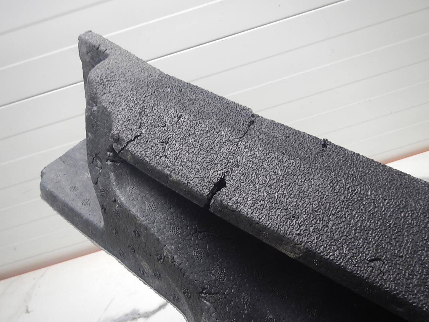 Наполнитель переднего бампера