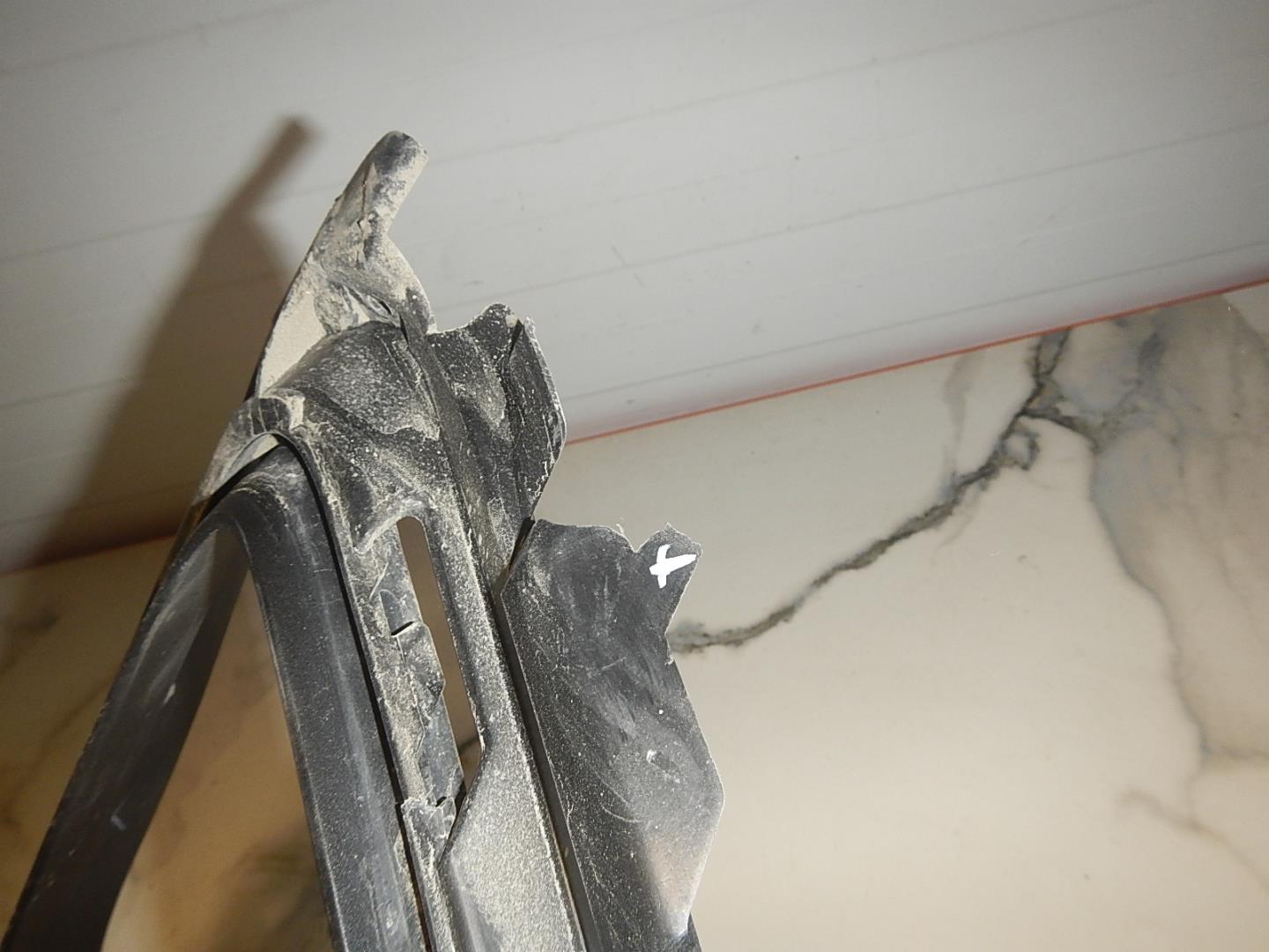 Накладка заднего бампера левая