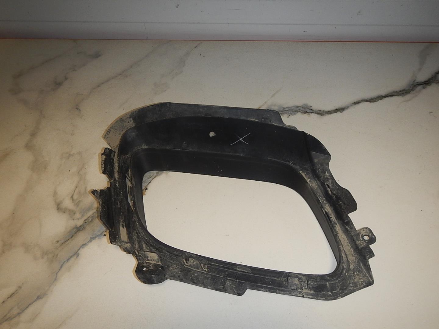 Накладка заднего бампера левая