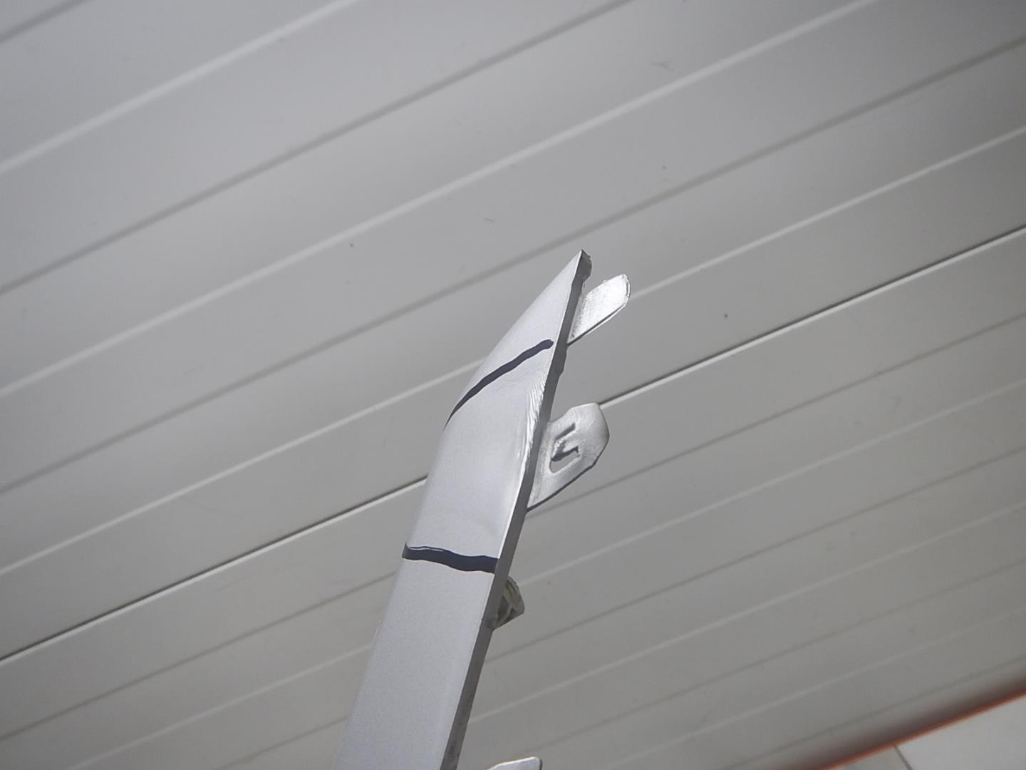 Накладка переднего бампера левая