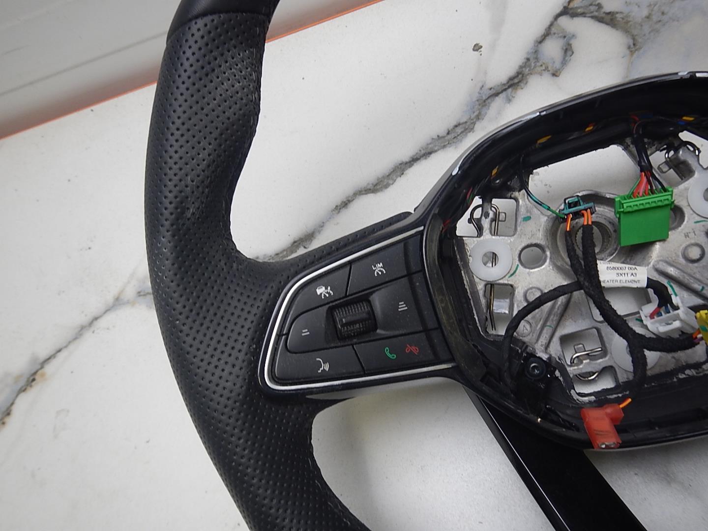 Рулевое колесо (руль)