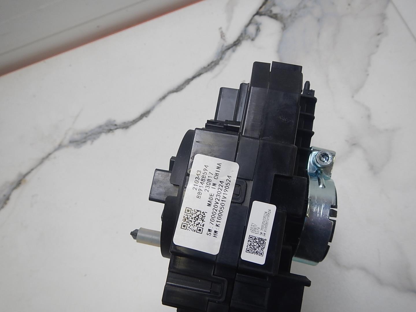 Переключатель поворотов подрулевой