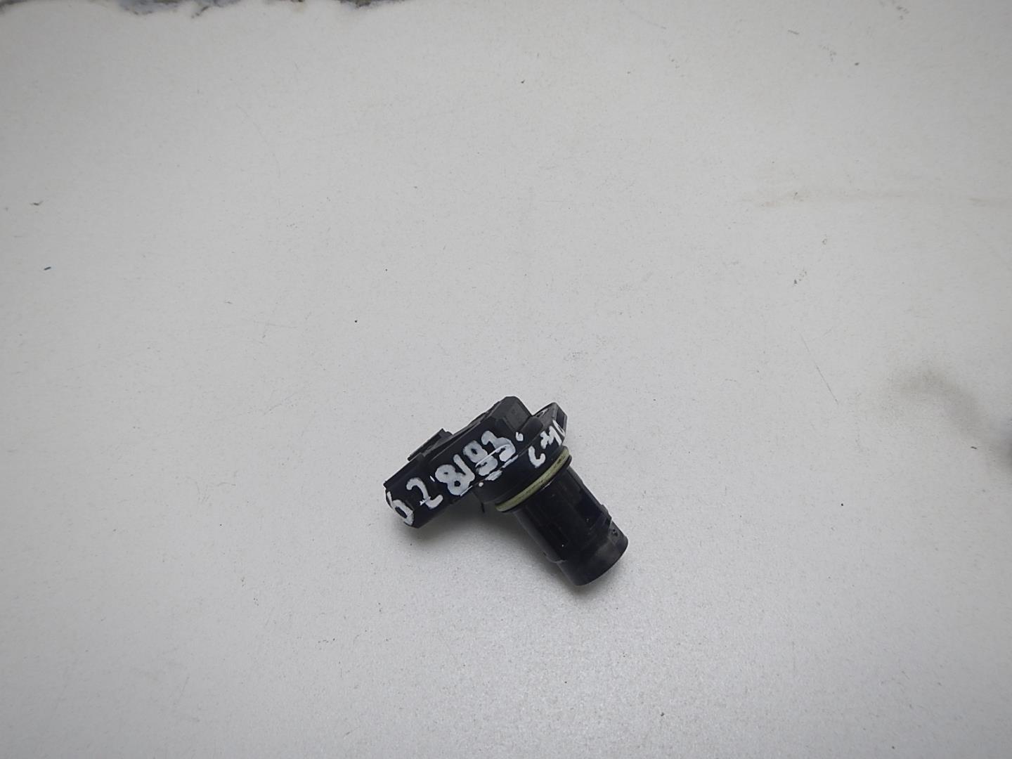 Датчик положения распредвала