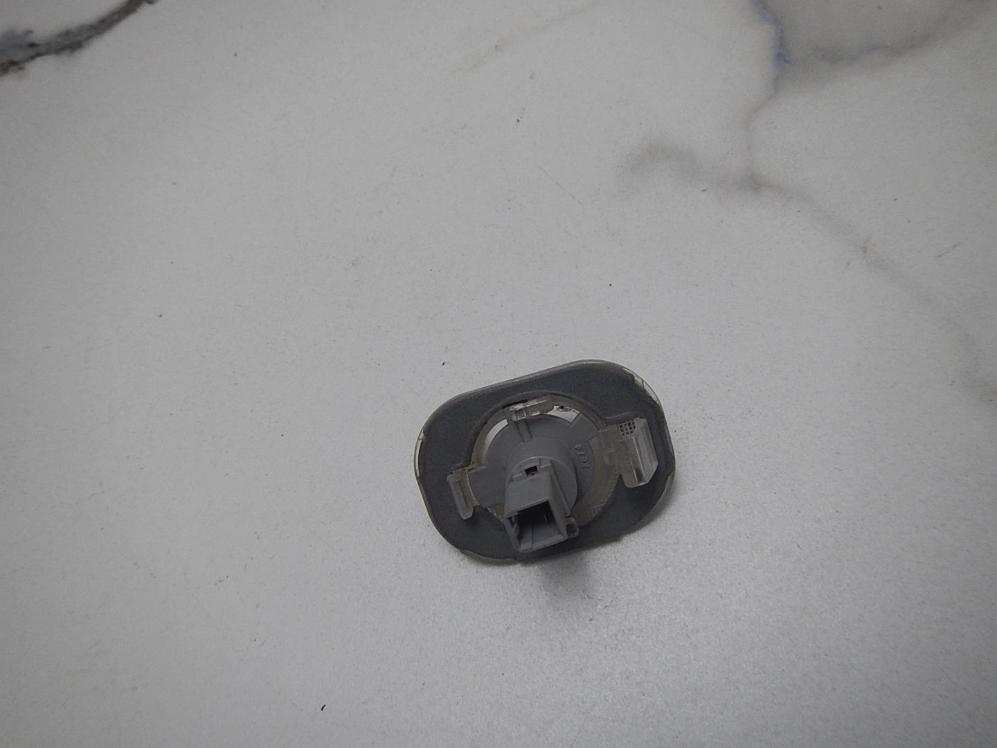 Фонарь подсветки номера