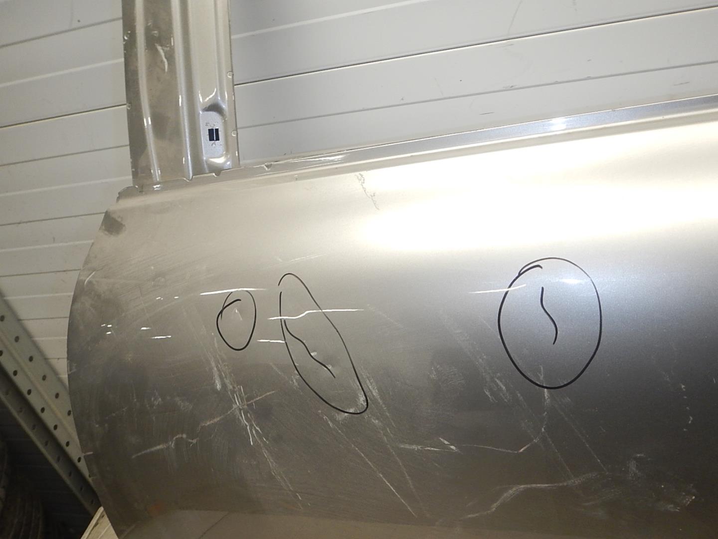 Дверь задняя левая