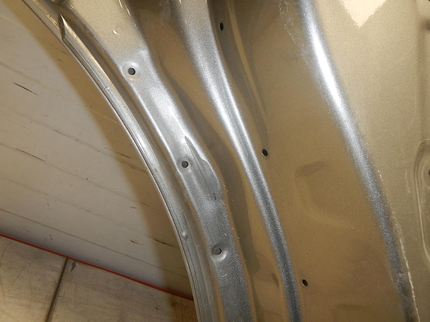 Дверь задняя левая