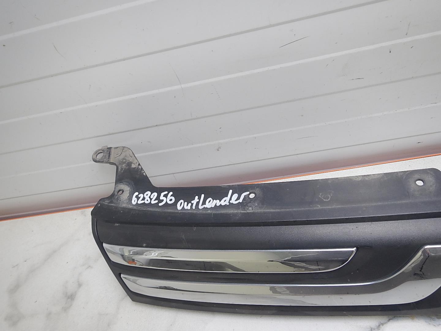 Решетка радиатора