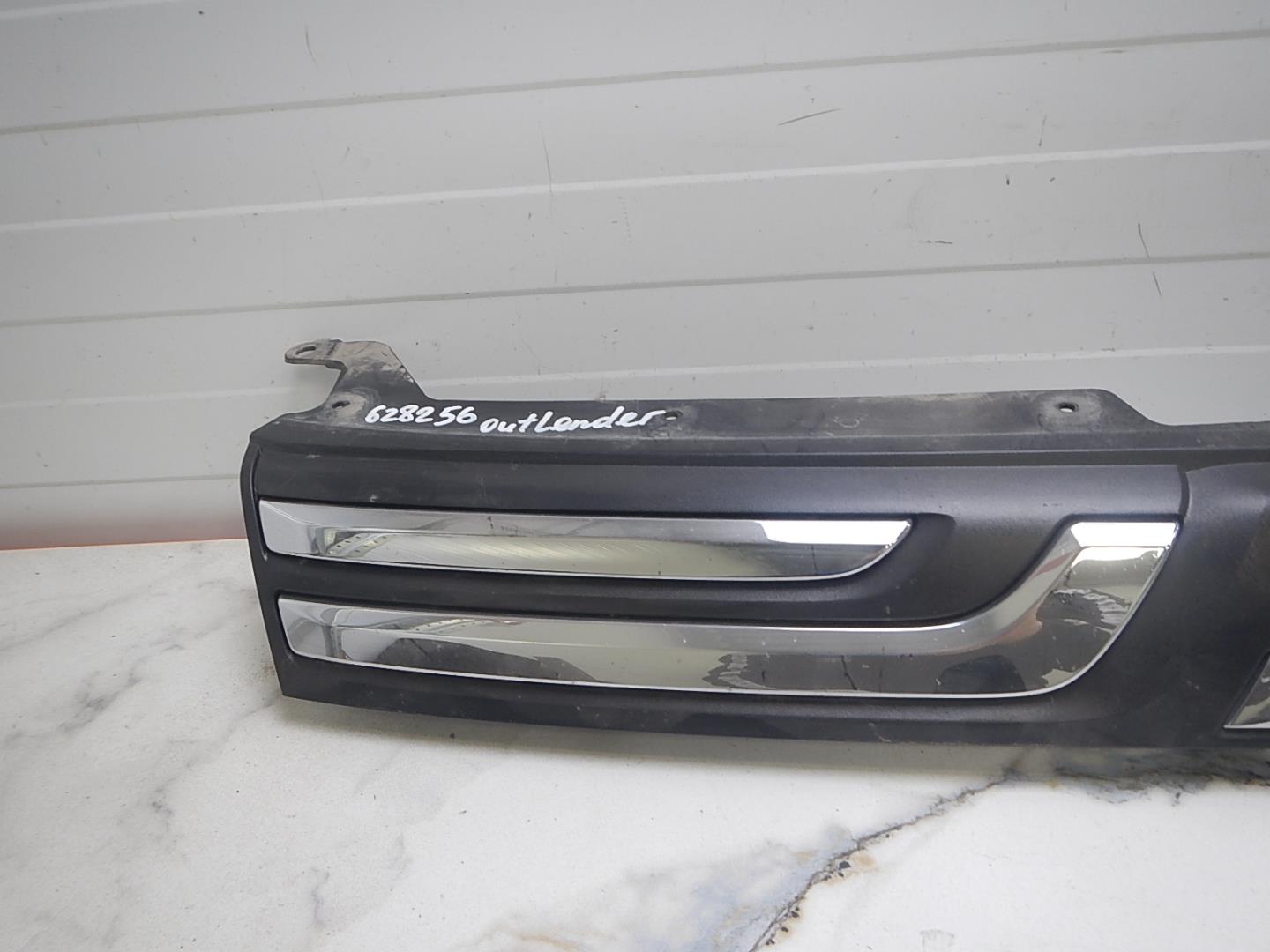 Решетка радиатора