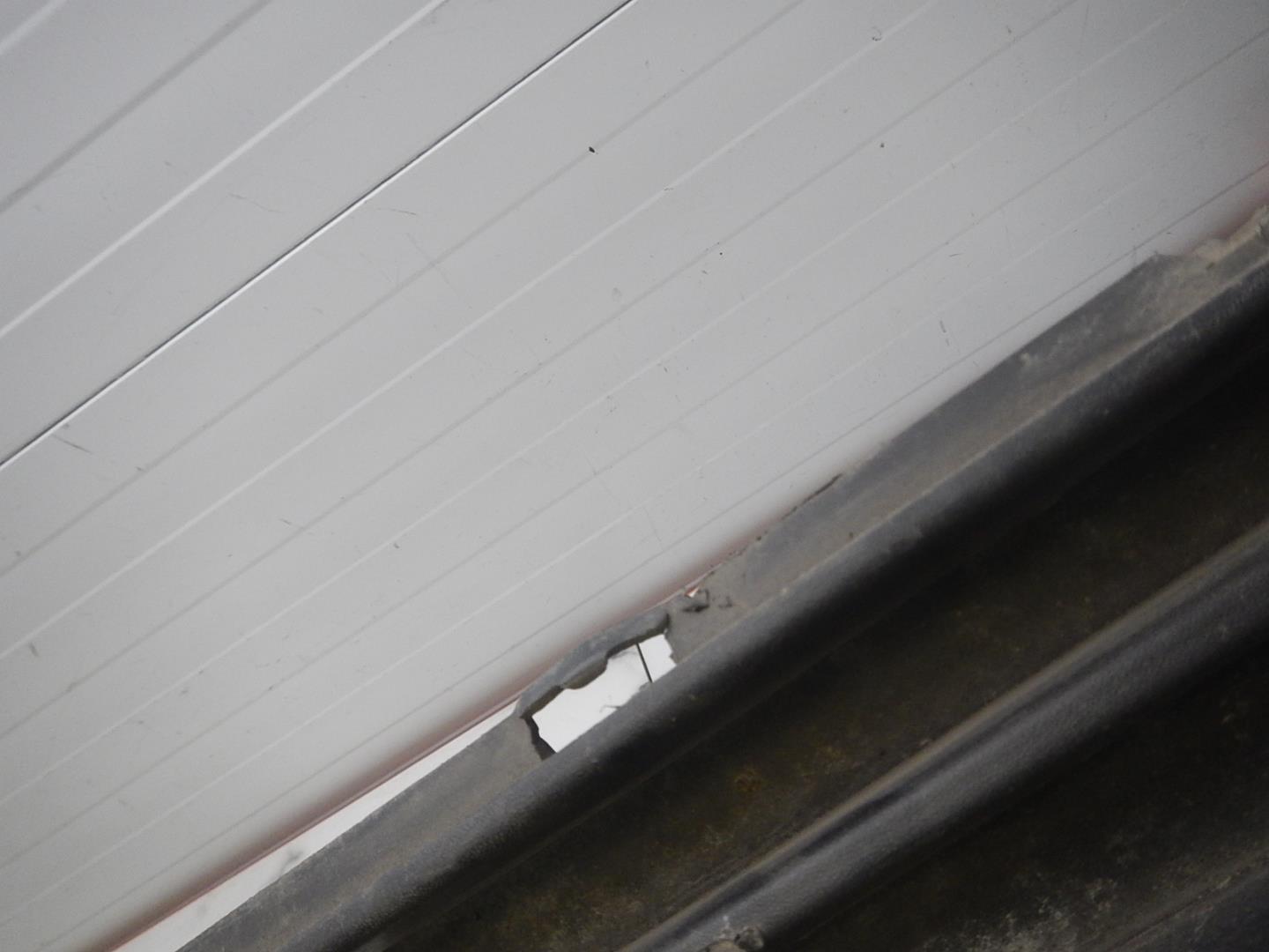 Решетка в бампер центральная