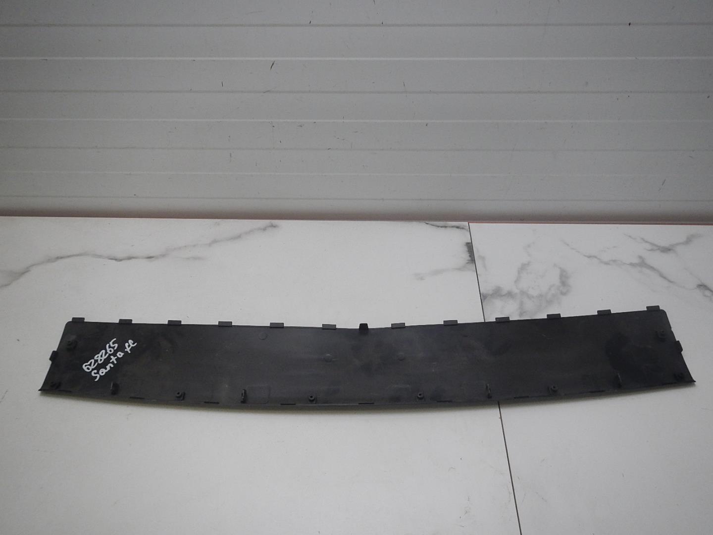 Накладка заднего бампера