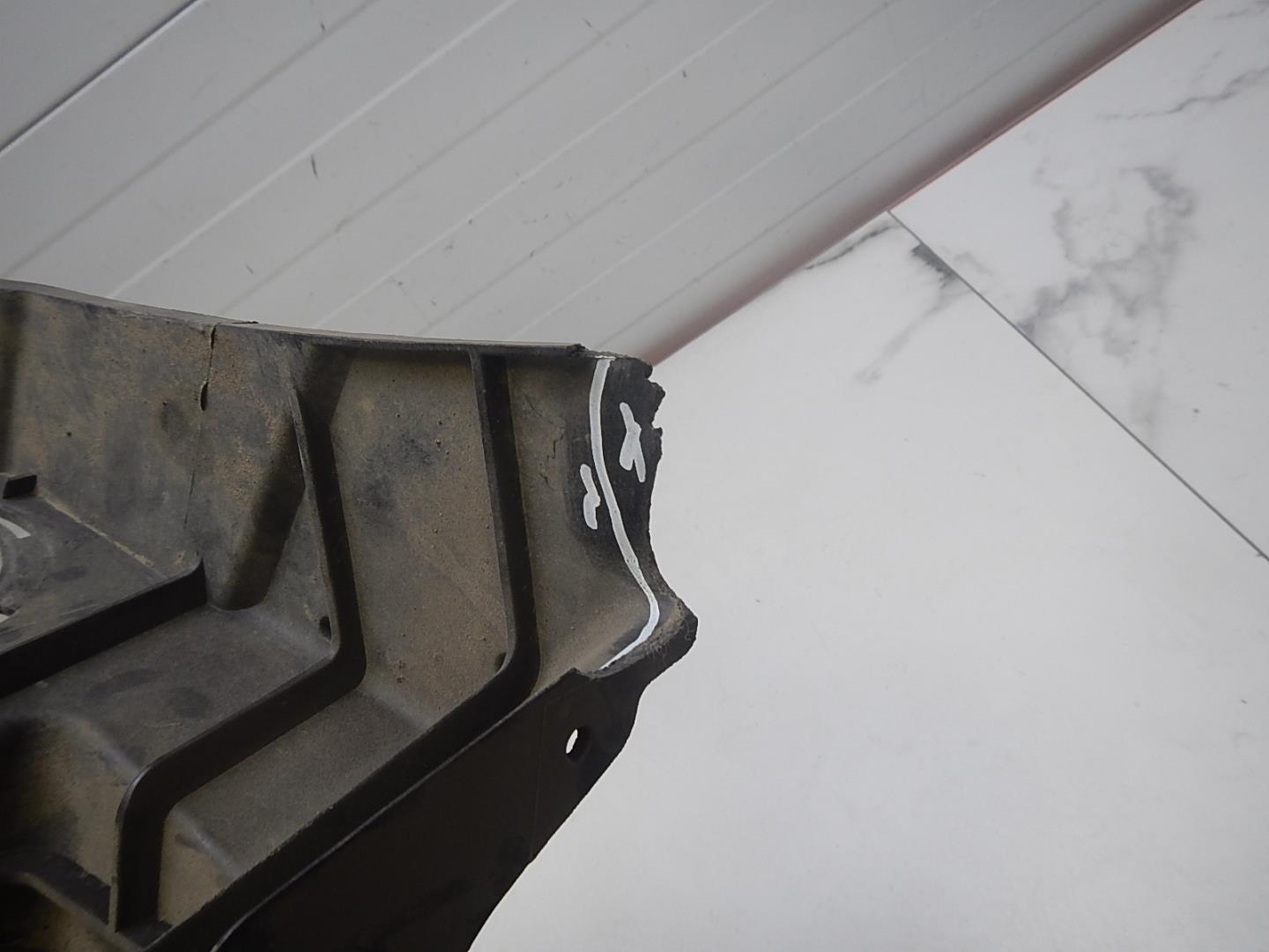 Кронштейн крепления крыла