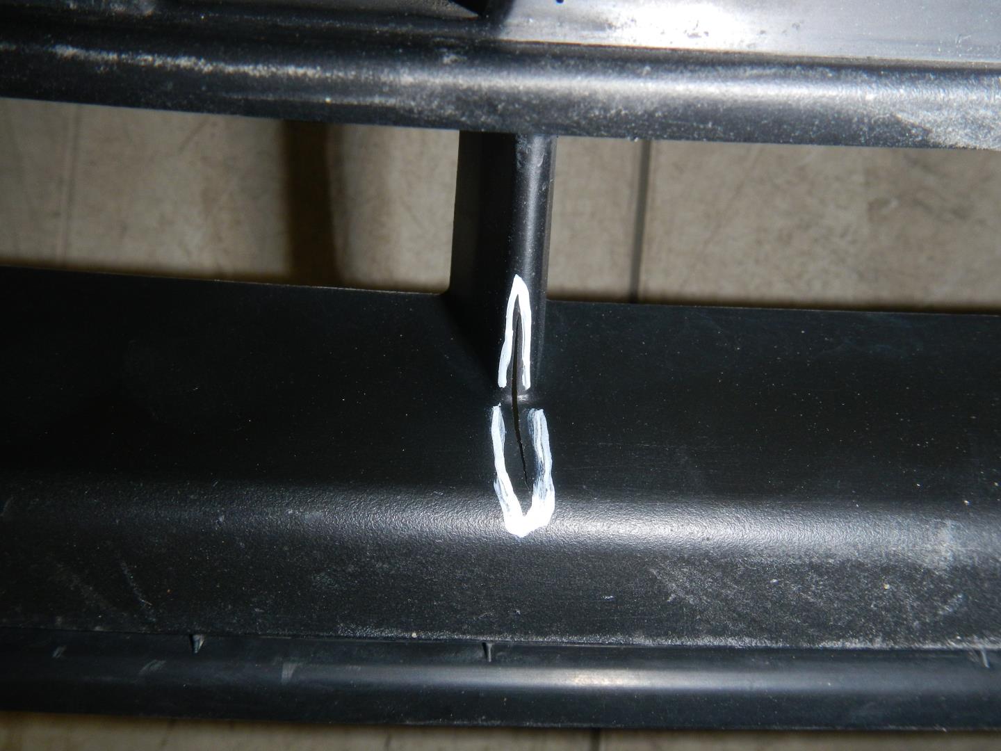 Решетка в бампер центральная