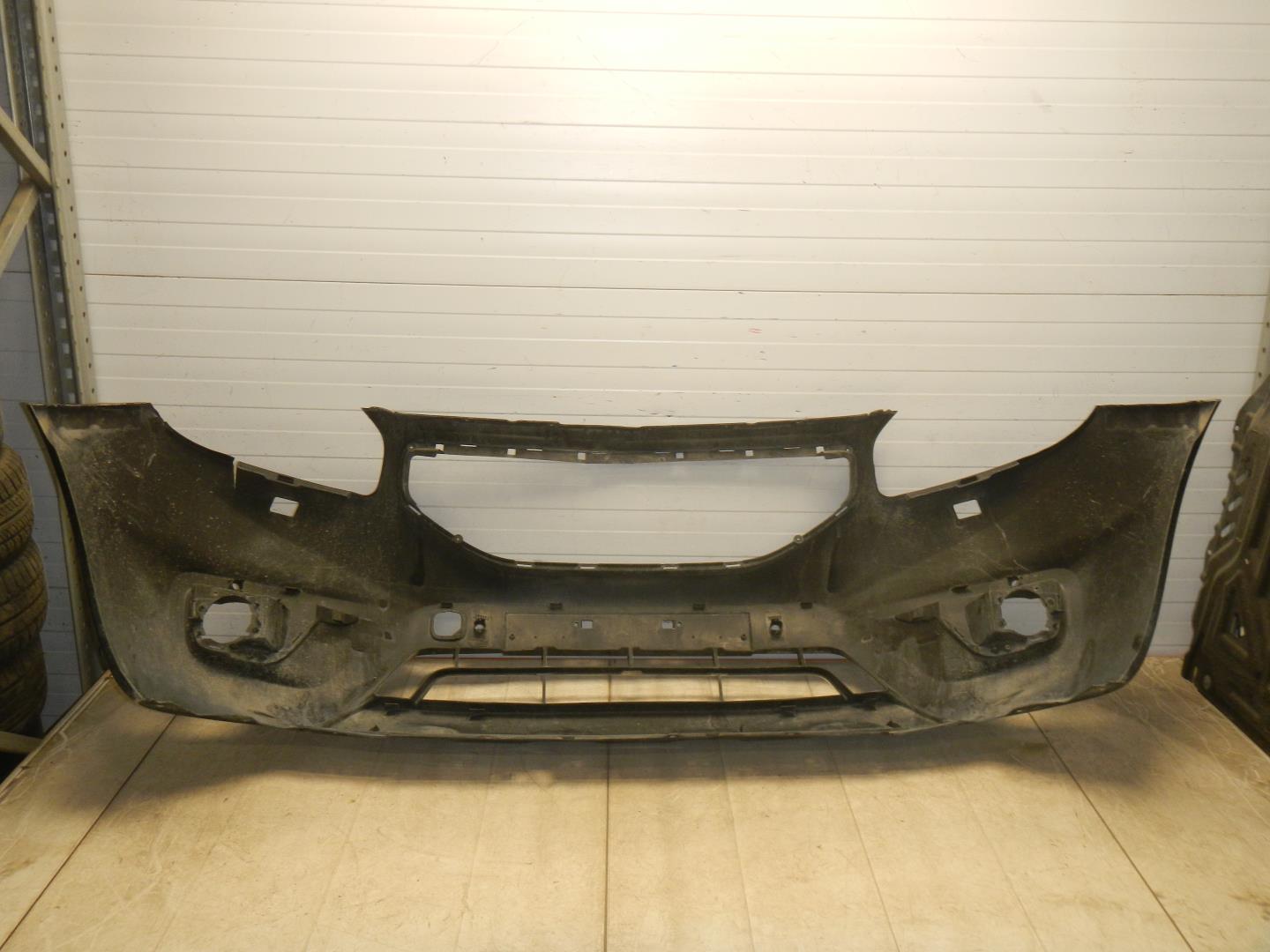 Бампер передний