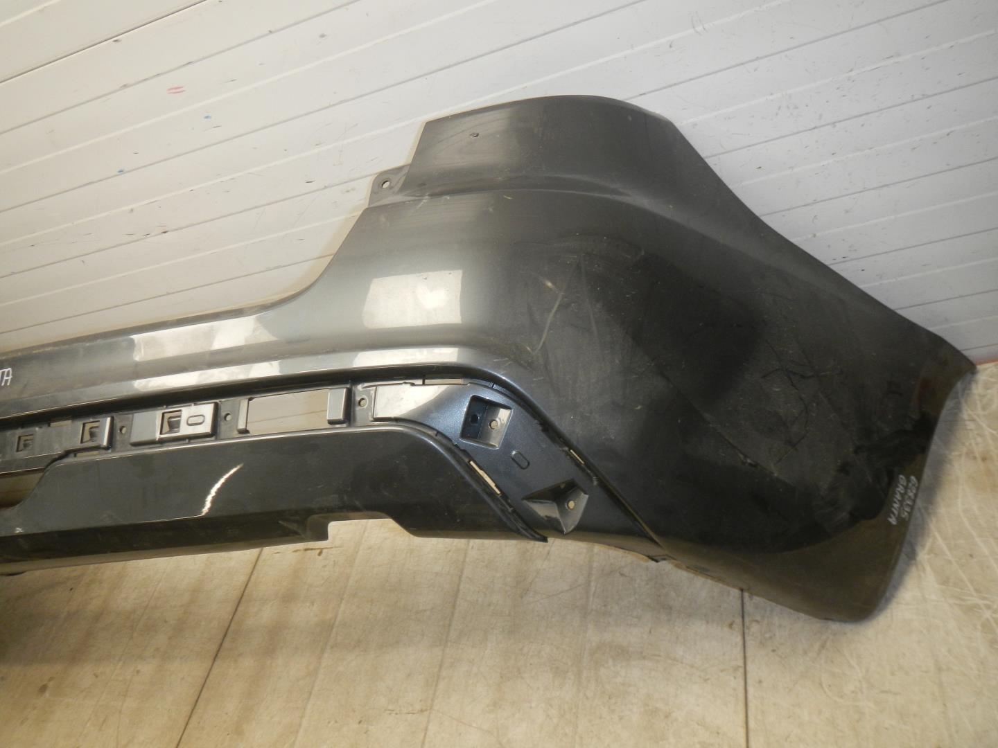 Бампер задний