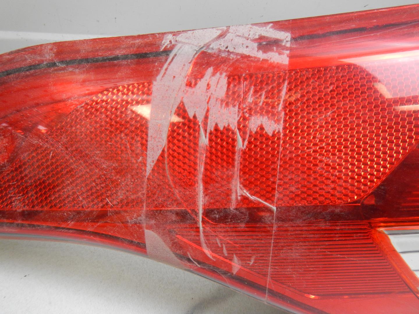 Фонарь задний левый