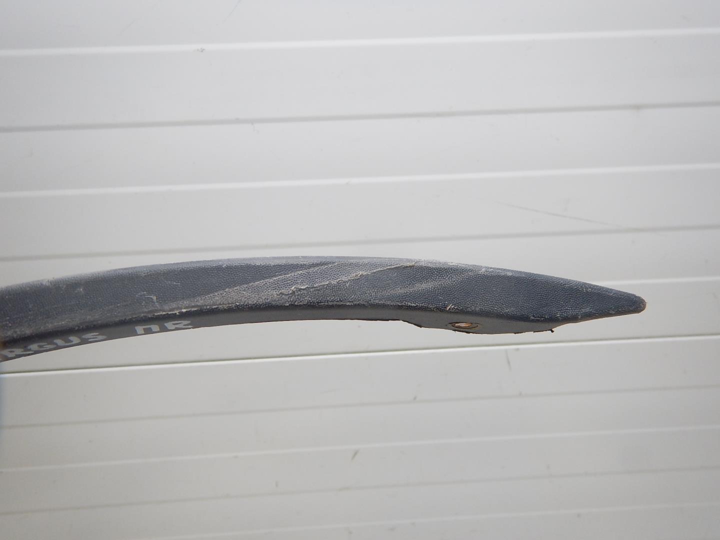 Накладка на крыло